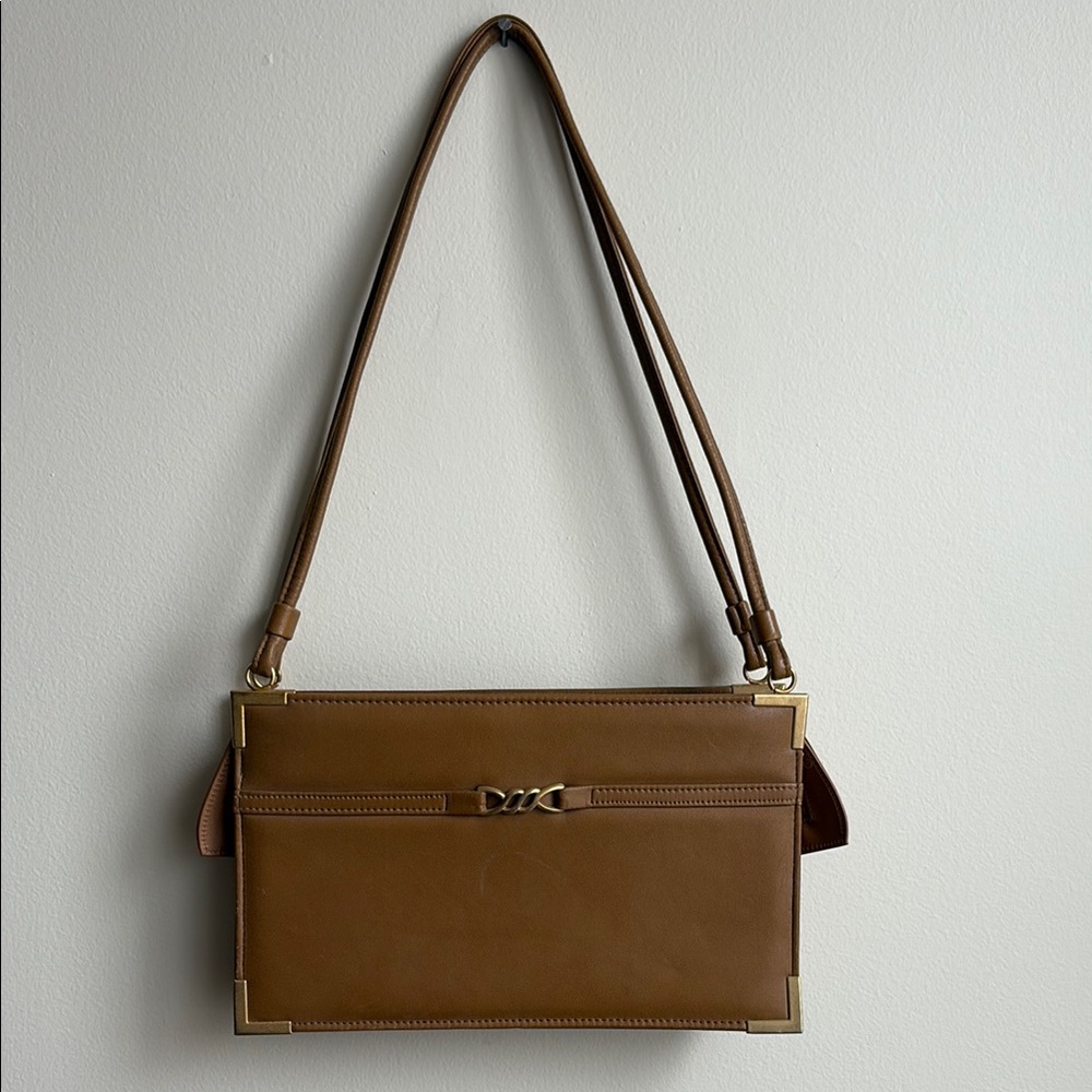 Vintage Leather Tan Shoulder Bag